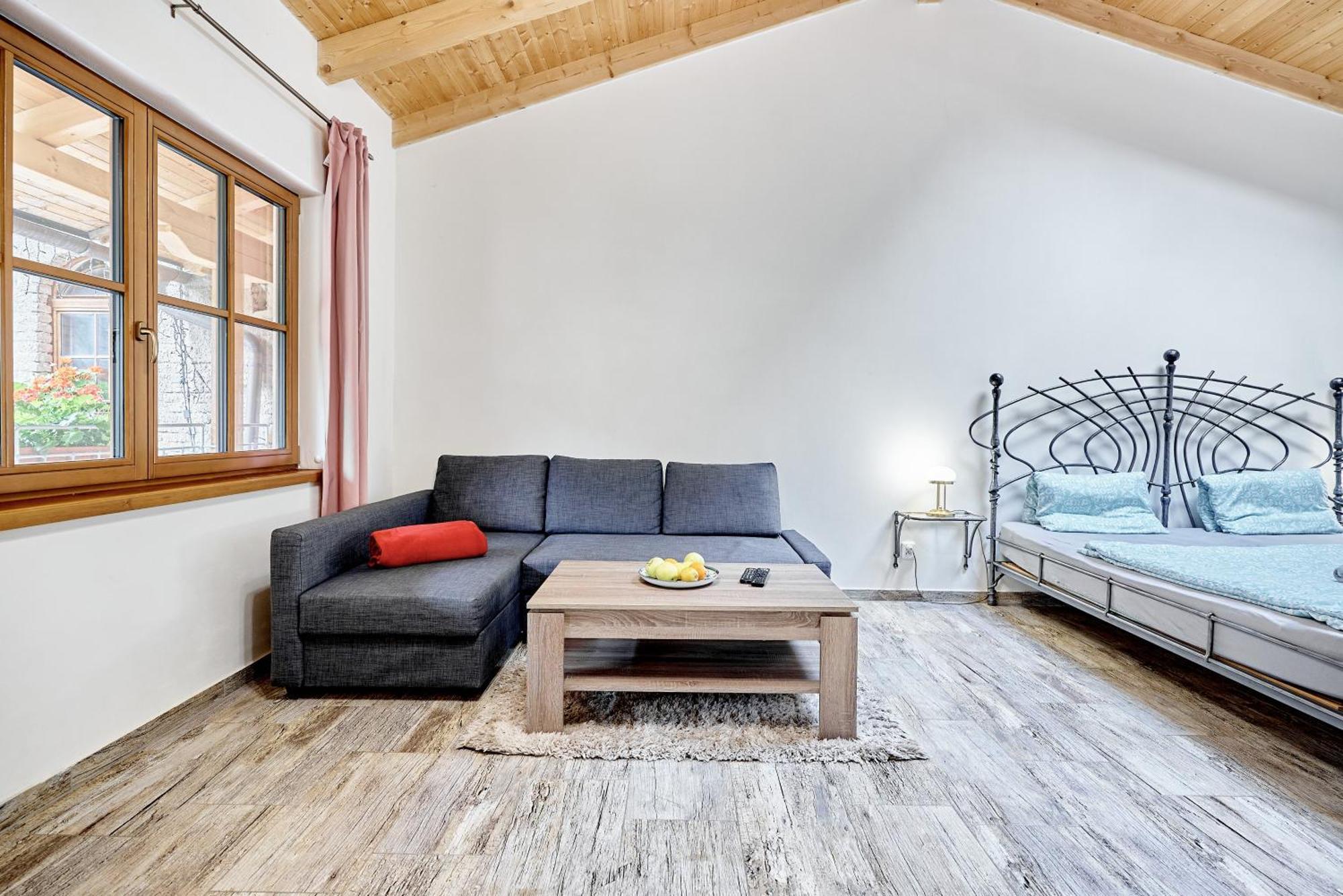 Apartmany Svatosske Skaly Loket Εξωτερικό φωτογραφία